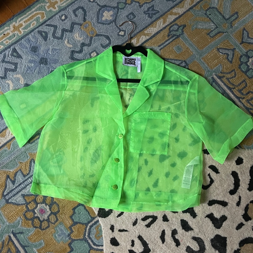 Women’s Cropped Green Sheer Shirt
